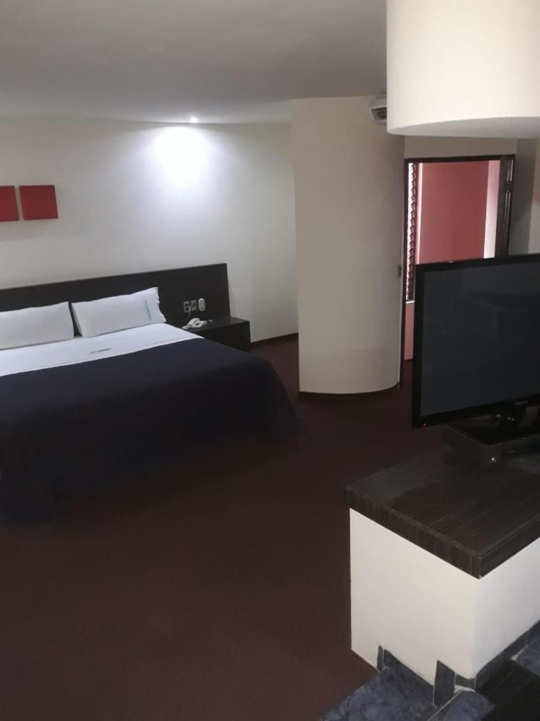 Hotel Campo Real Mexico City Exterior photo
